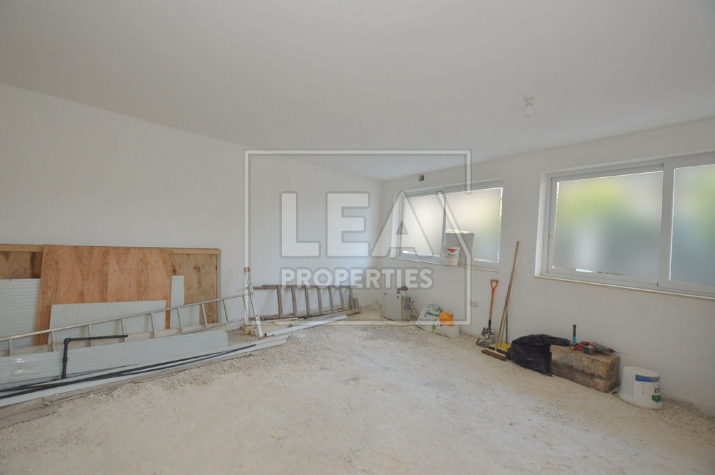 Proprjetà f' Luqa